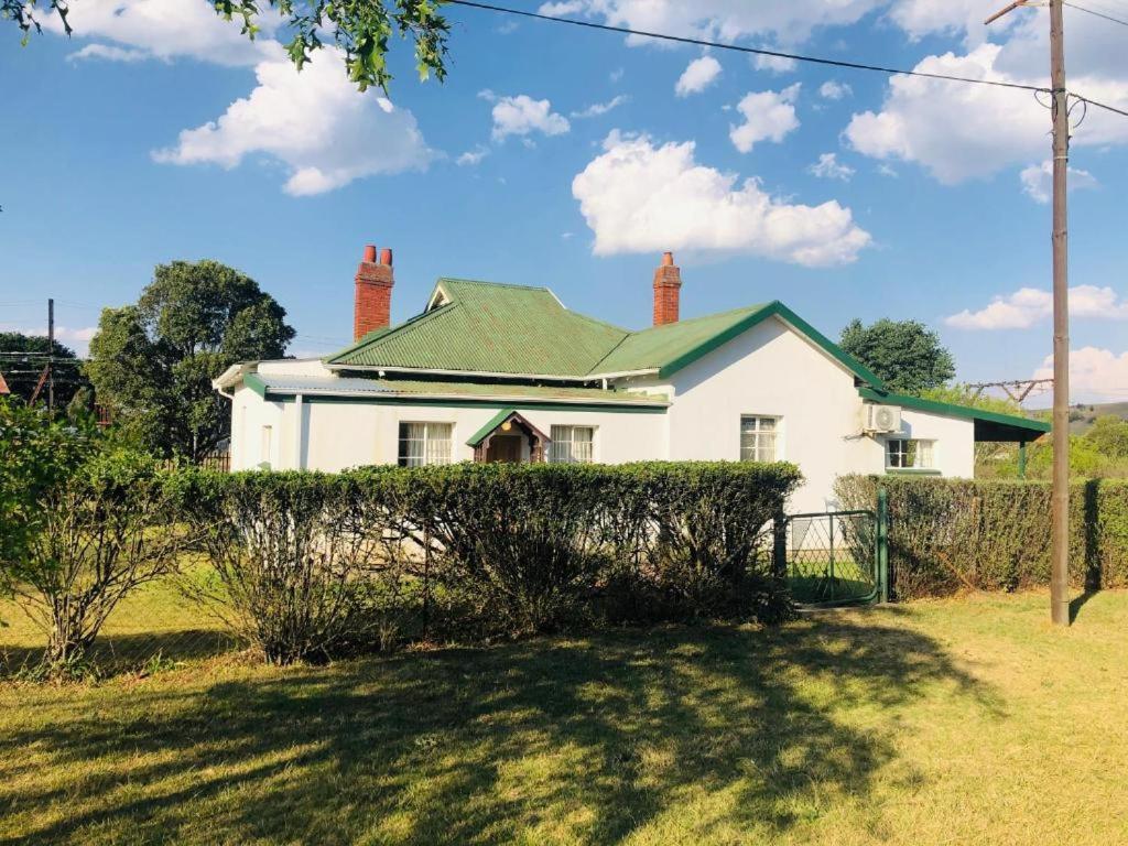 Green Lantern Inn Van Reenen الغرفة الصورة